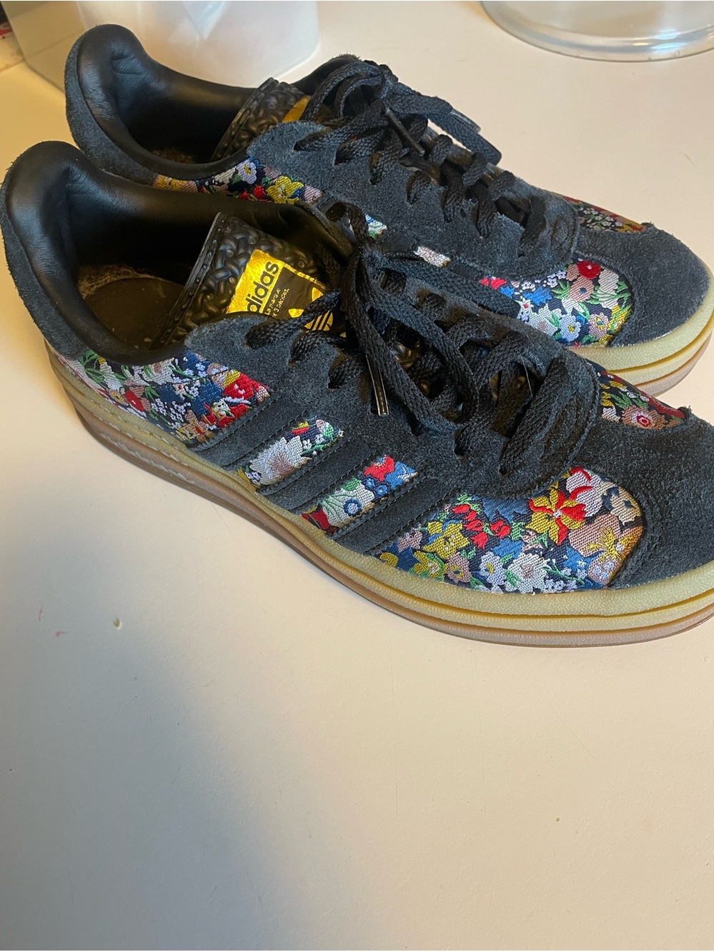 Adidas Gazelle Bold X
Liberty London Floral Embroidery Sneakers size 9